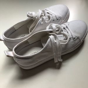 White platform sneakers